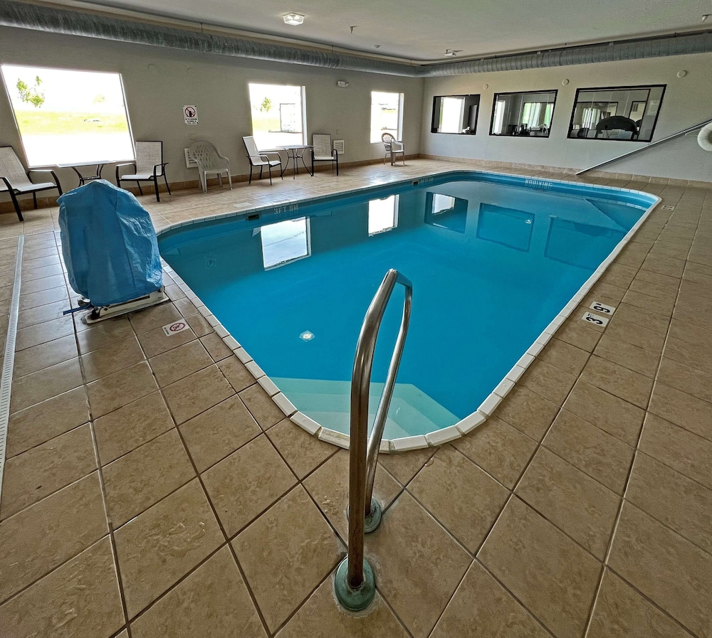 Comfort Suites Jackson Cape Girardeau 5/63