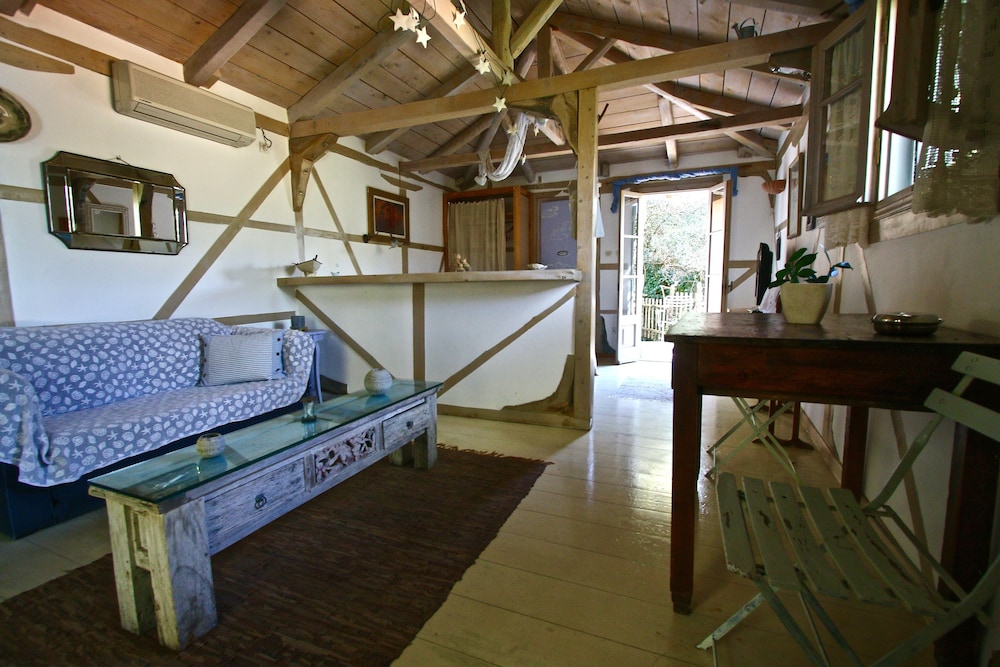 Pavezzo Country Retreat 39/45
