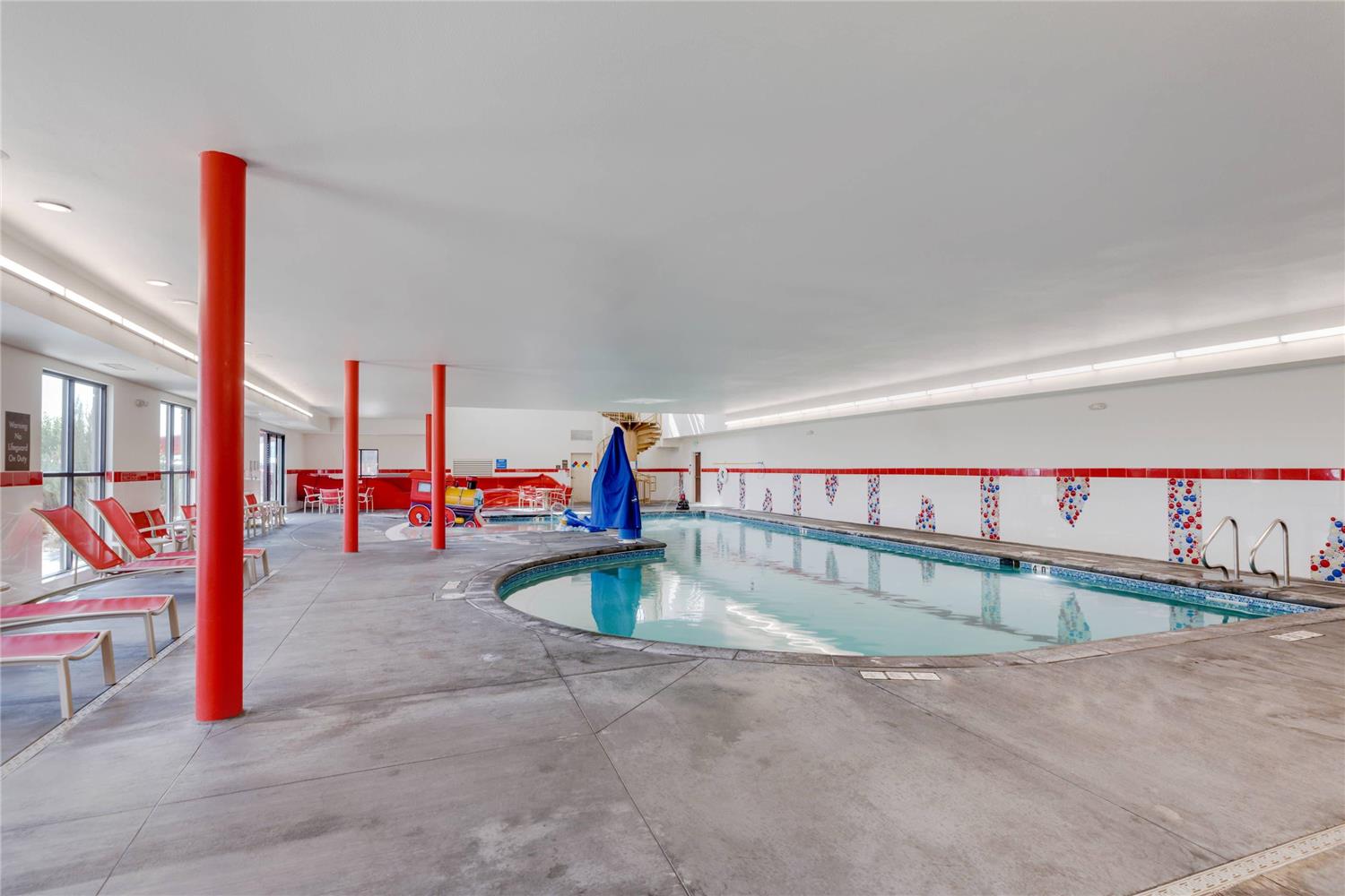 Comfort Suites Loveland 43/48