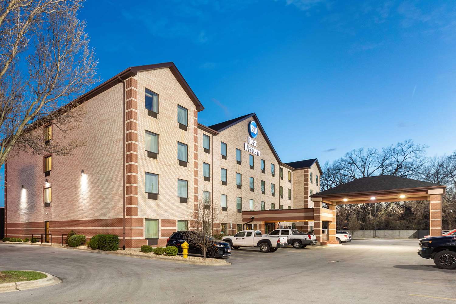Best Western Inn & Suites - Midway Airport 19/20