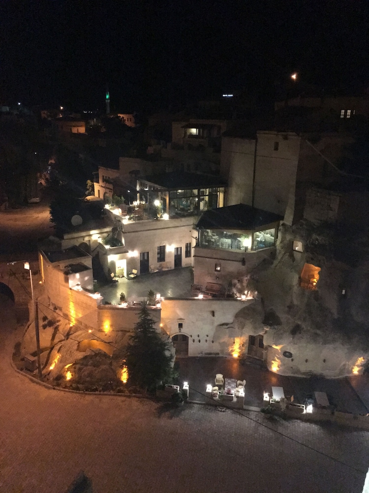 Demisos Caves The Hotel 42/50
