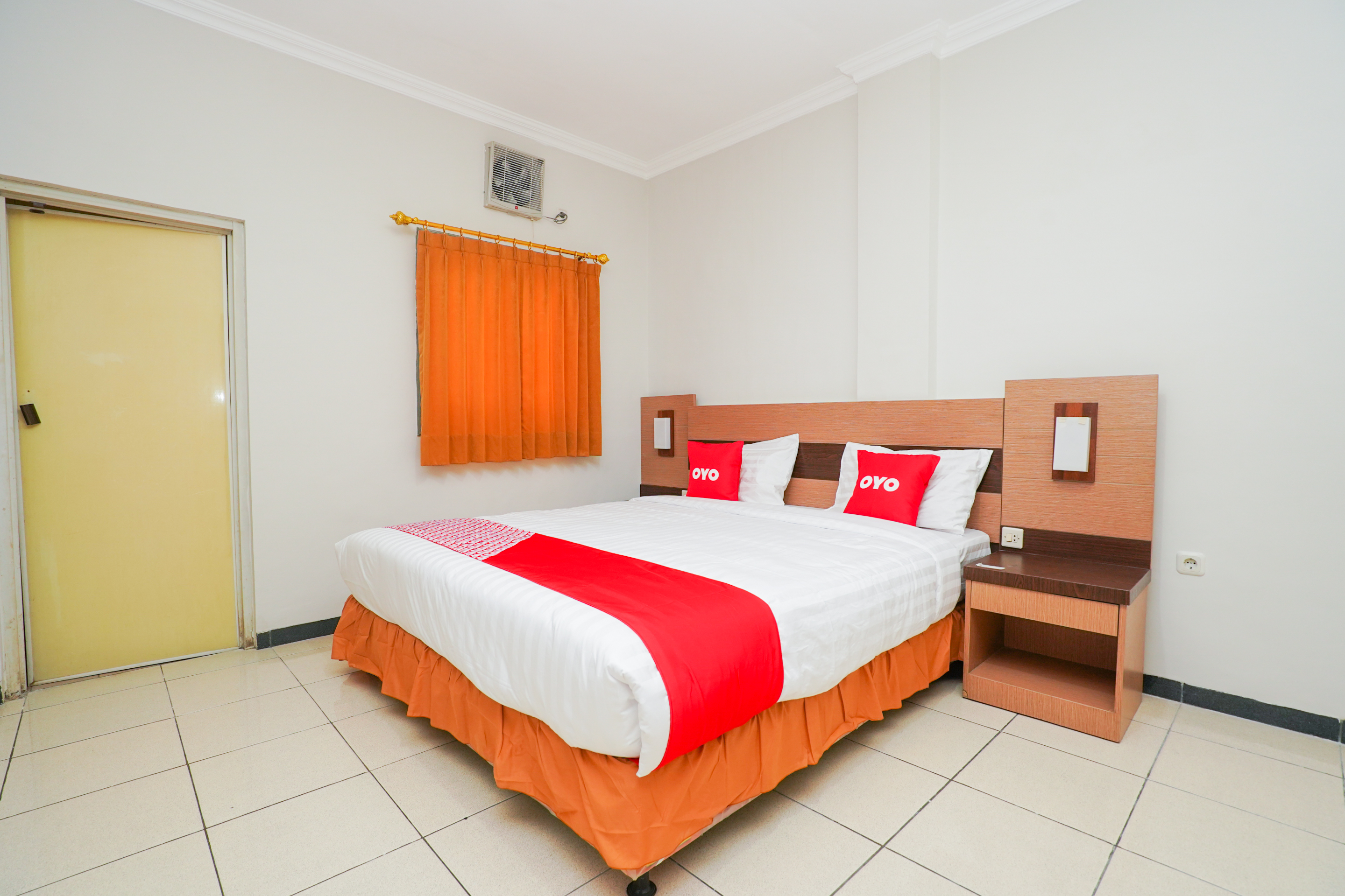 Indonesia, Deluxe, Double Bed