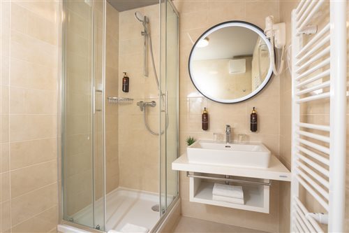 غرفة كومفورت رباعية