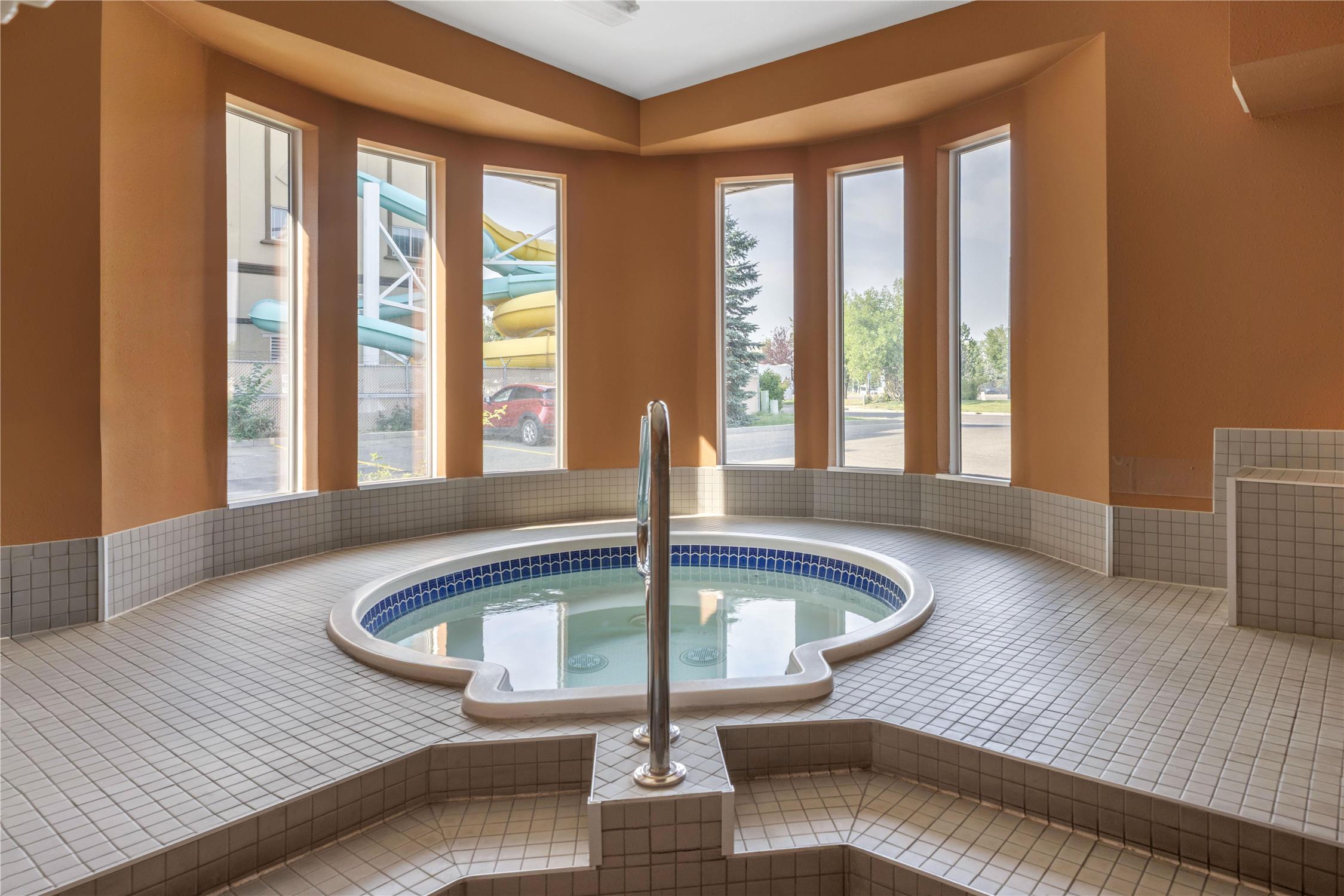 SureStay Plus Hotel By Best Western Lethbridge 6/16