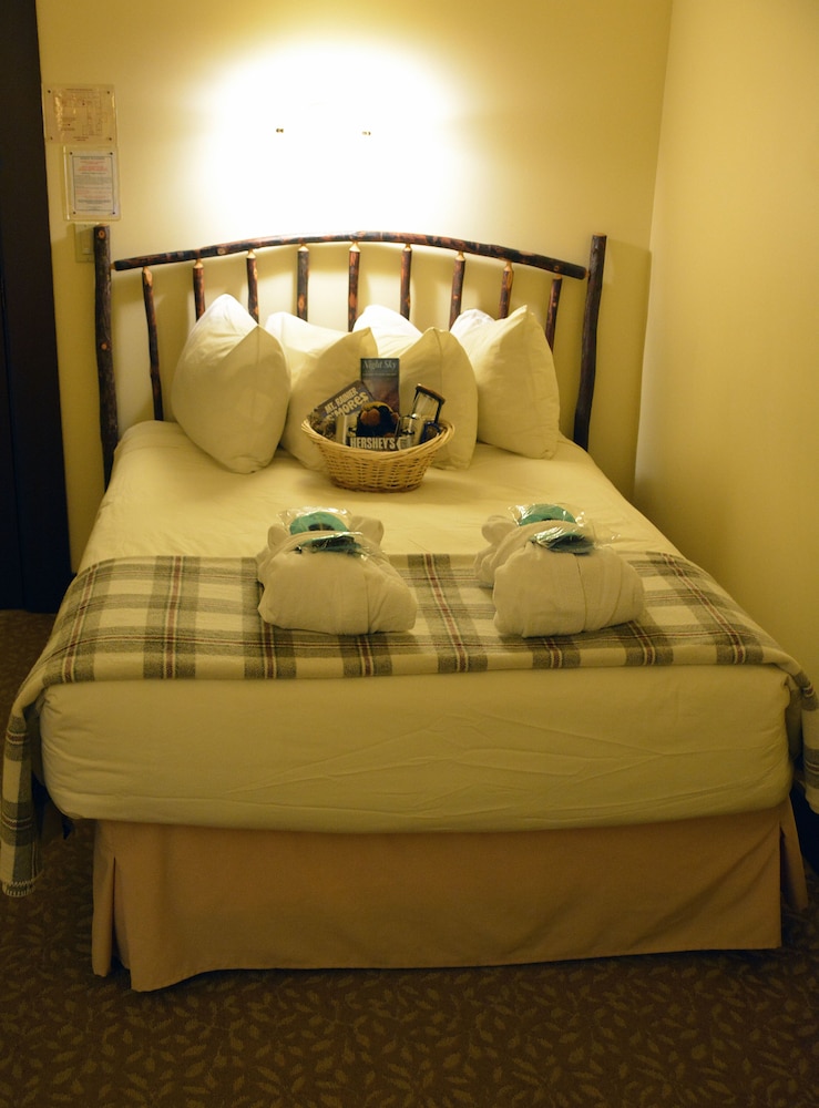 National Park Inn 33/50