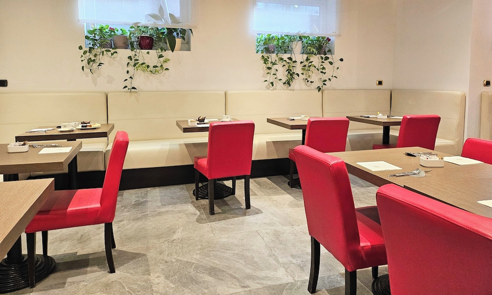 Hotel Campion 46/67