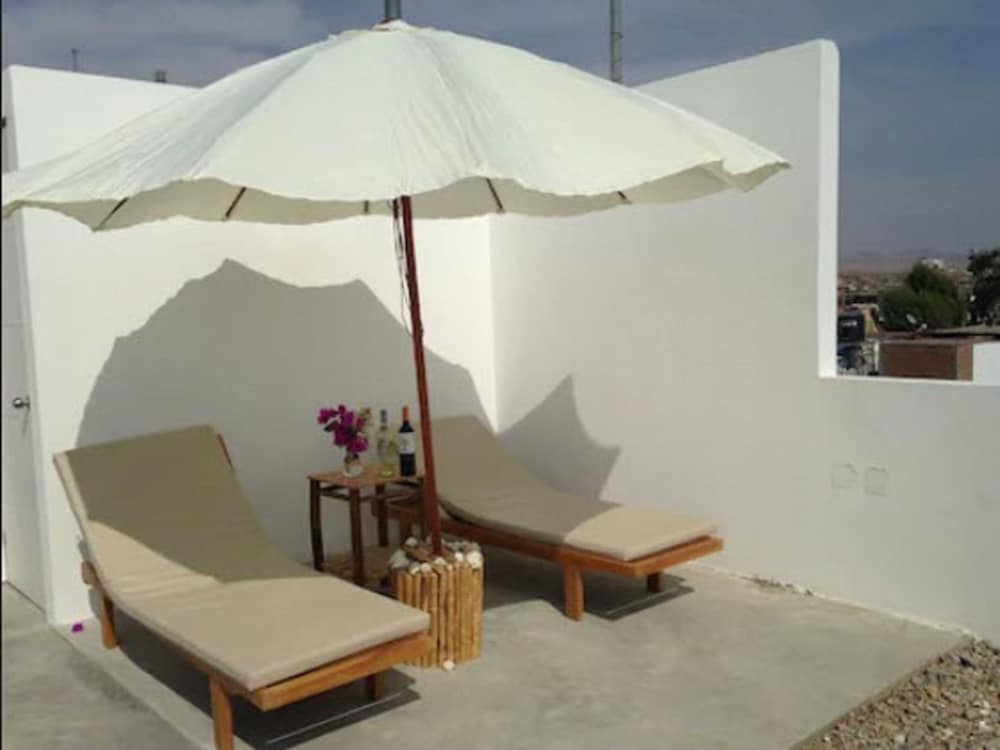 BAMBOO LODGE PARACAS 39/52