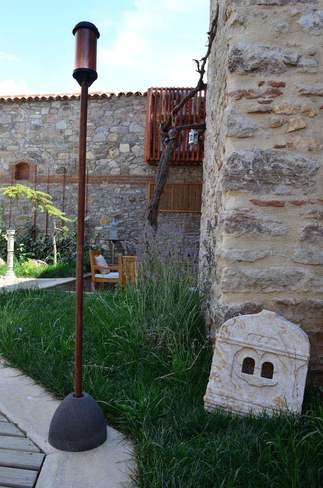 Kucukkoy Hotel 33/50