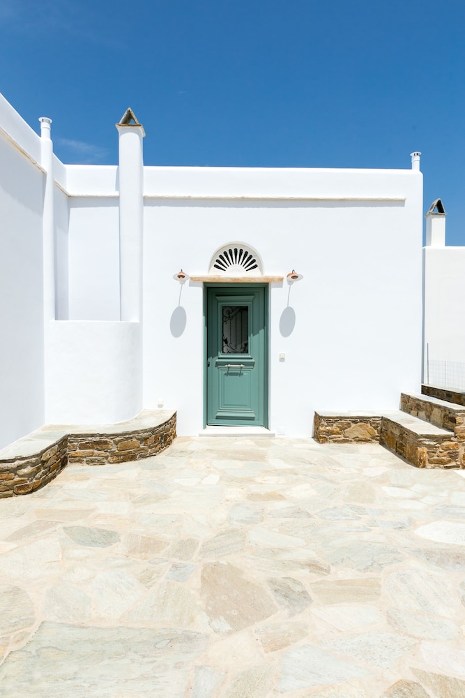Imarkellis Boutique Villas 37/47