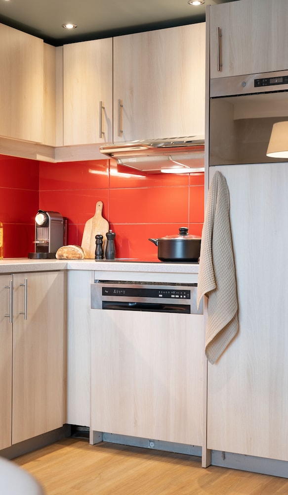 شقة بسريرين منفصلين بشرفة بغرفتين مع أريكة، Pierre And Vacances Premium Residence Haguna Formerly Pierre And Vancances Residence Haguna 4/4