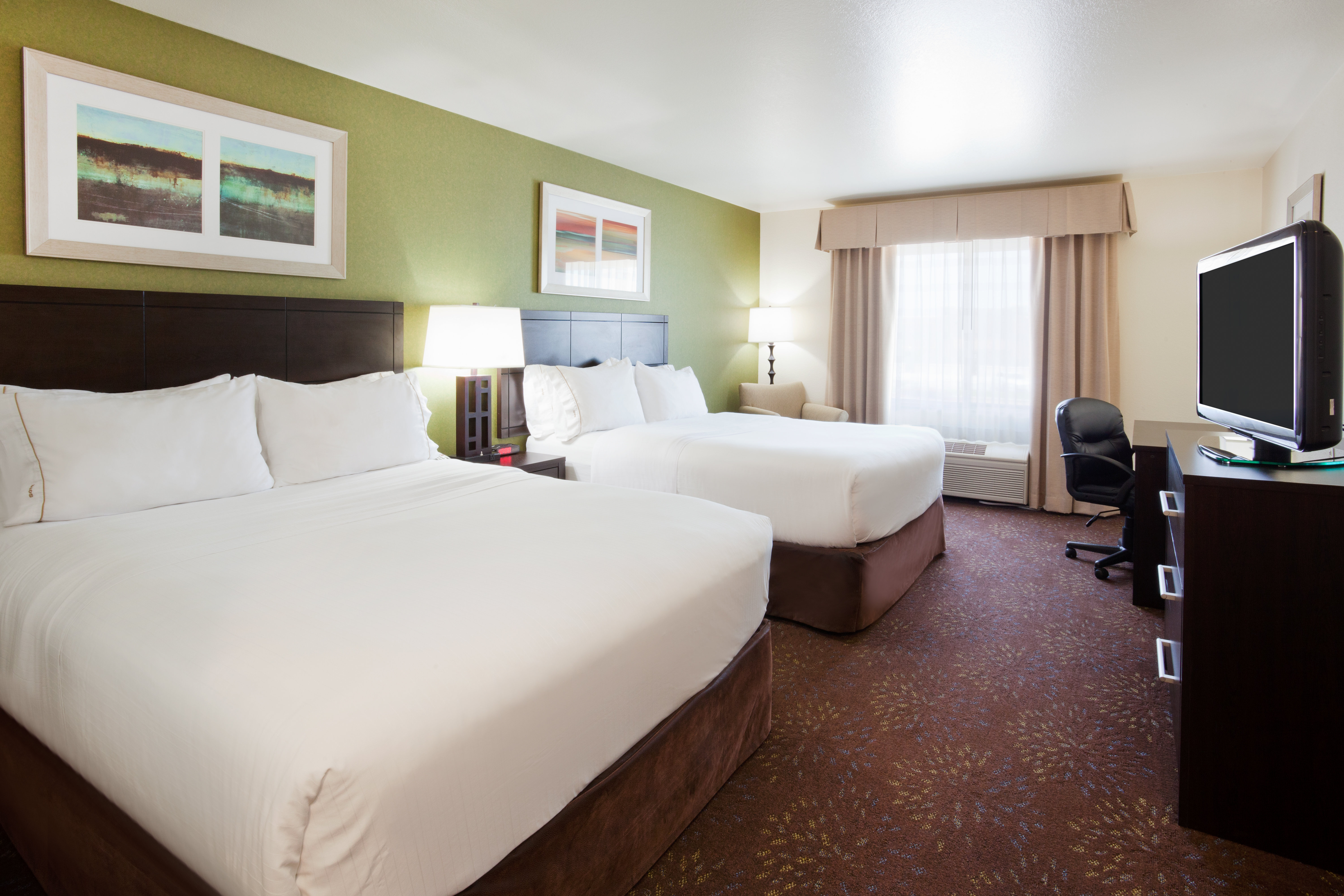 Standard, 2 Queen Beds