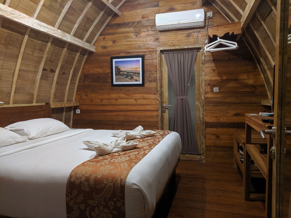Paradesa Villa 8/36