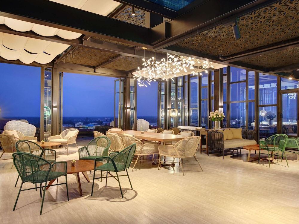 Mercure Pangkalan Bun 44/56