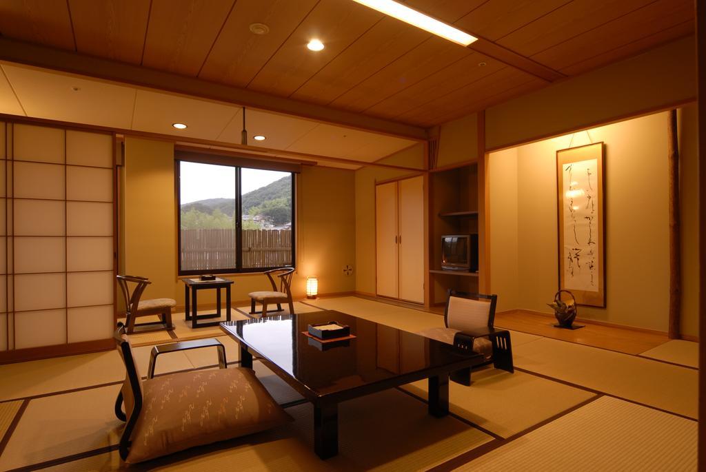 Mizunosato Marukyu Ryokan 25/35