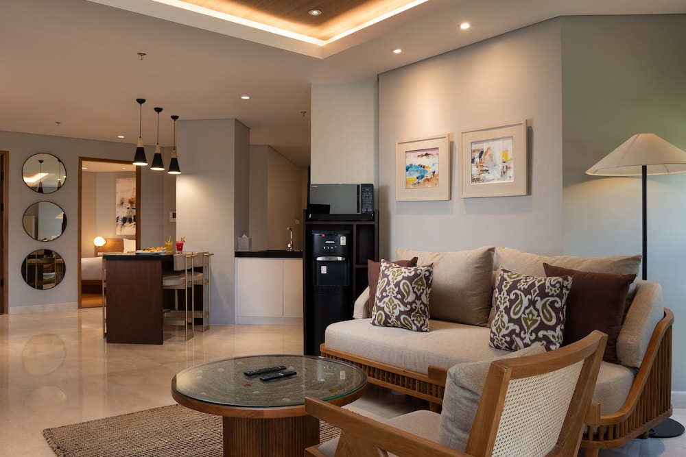 Beachwalk Residence 22/50