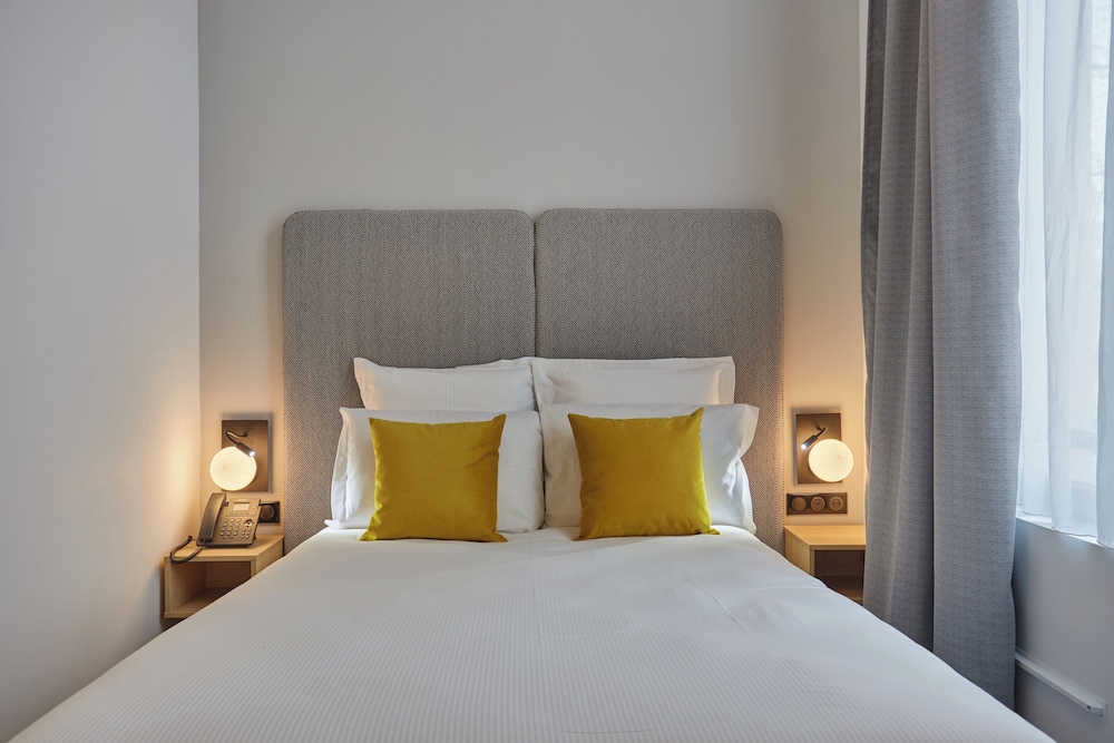 Appart hotel Odalys City Nimes Arenes Palais des Congres 18/20