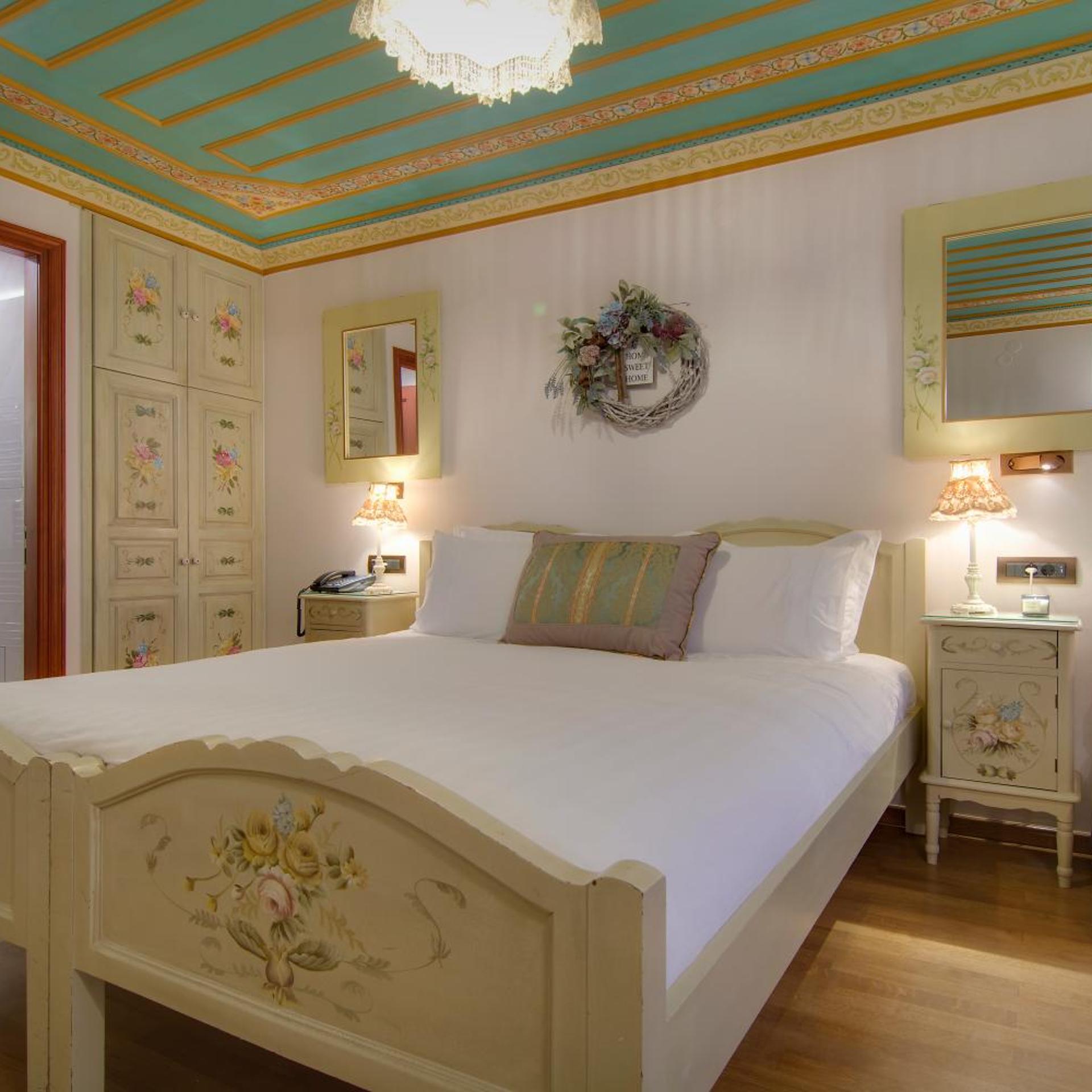 Room, Twin Beds, Archontariki Boutique Hotel 2/8