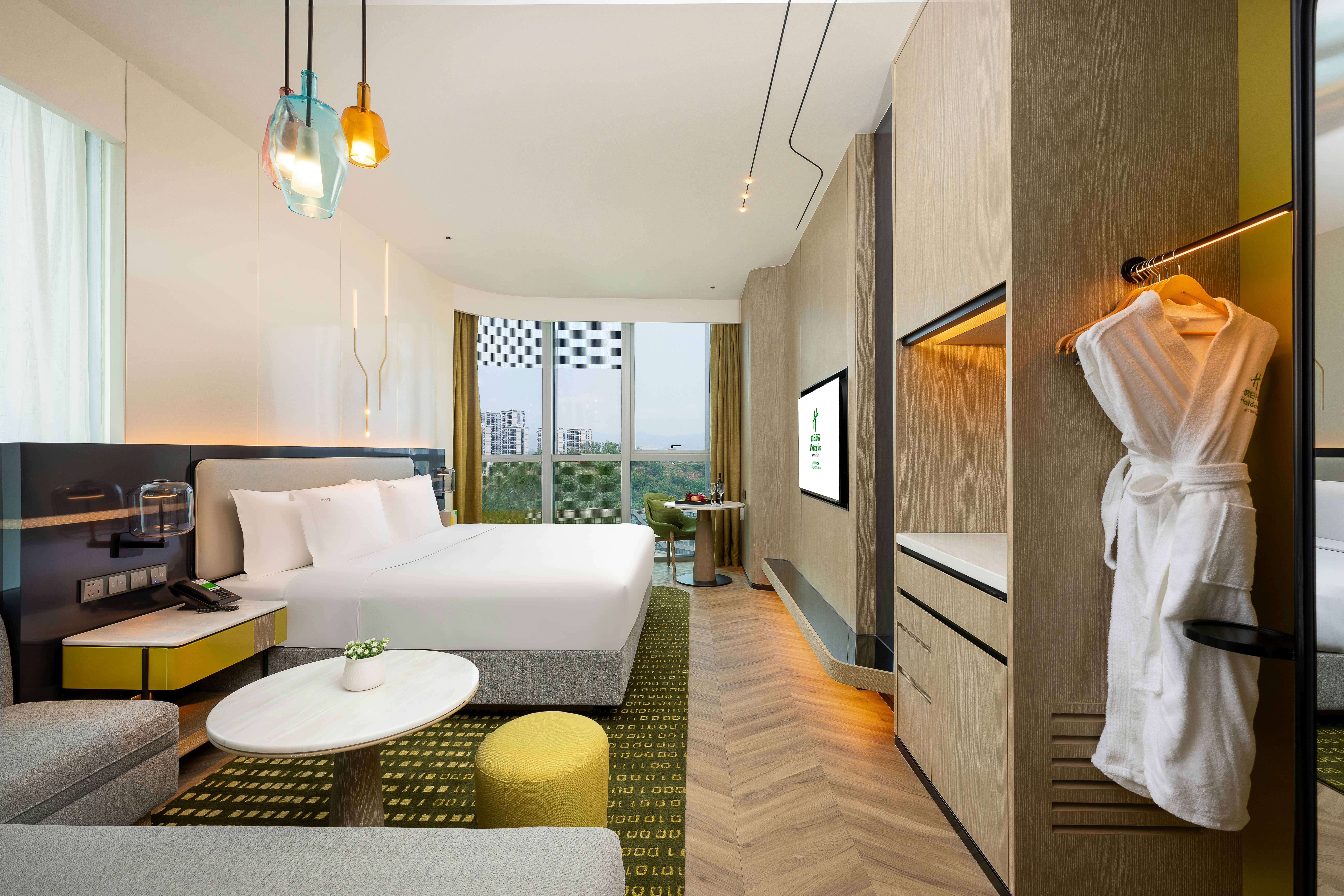 Holiday Inn Chongqing Data Valley 16/59
