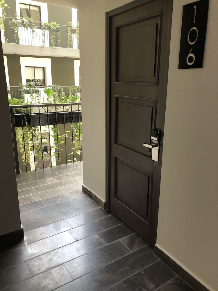 Hotel Isabel Unico 4/37