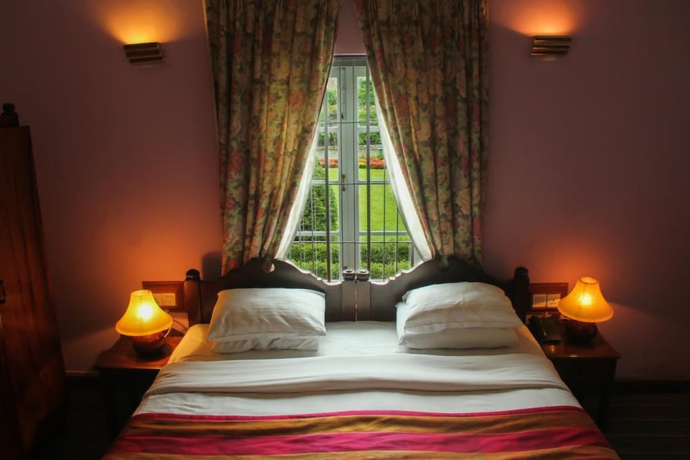 Hotel Glendower 25/49