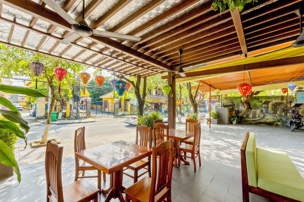 Thanh Van 1 Hotel 62/67