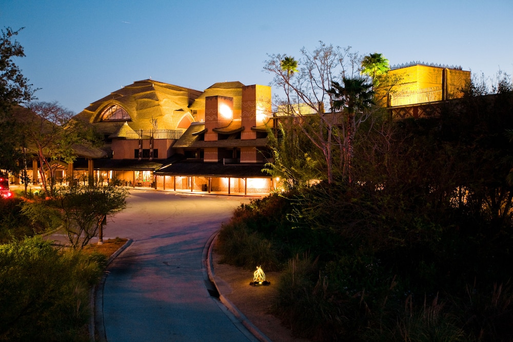Disney Animal Kingdom Villas Jambo House 6/60
