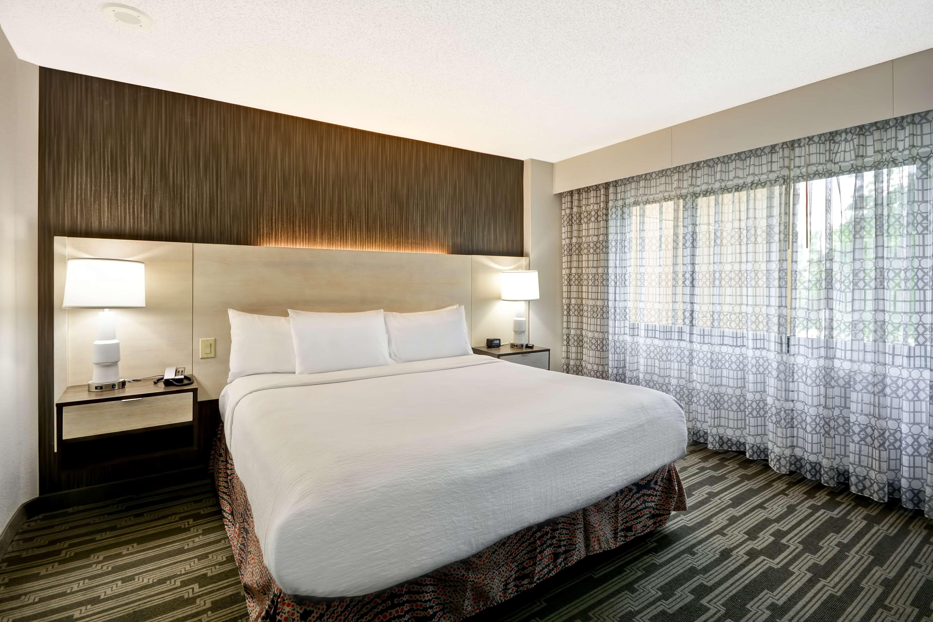 HONEYMOON, 2 ROOMS, SUITE, KING BED