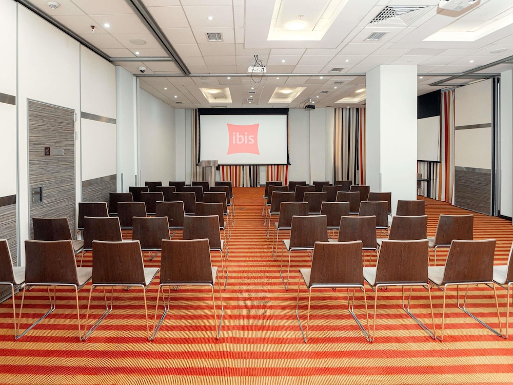 Ibis Astana Hotel 48/57