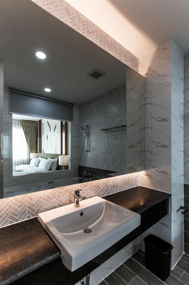 The 8 Hotel Udonthani 27/28