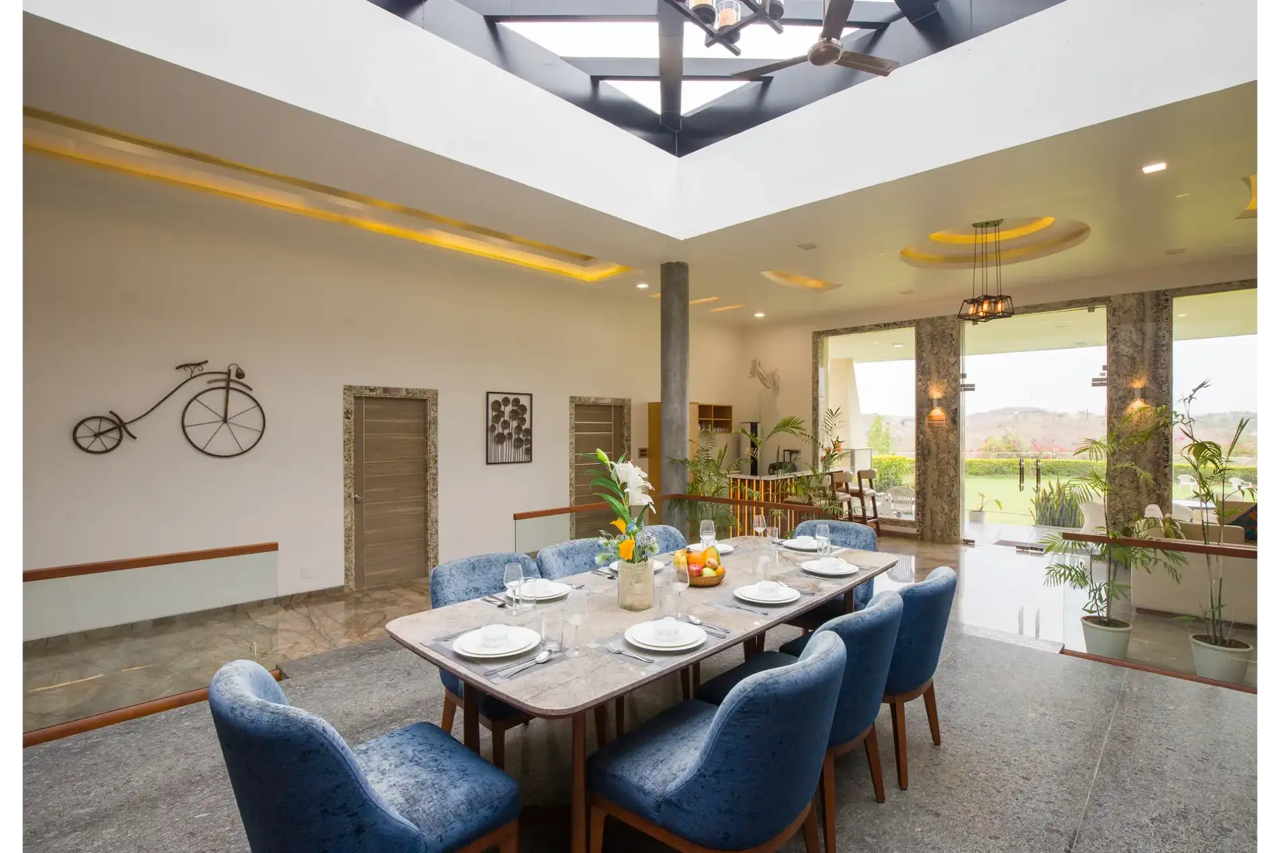 ELIVAAS Shourya Celesta 3 BHK with Pvt Pool 19/29