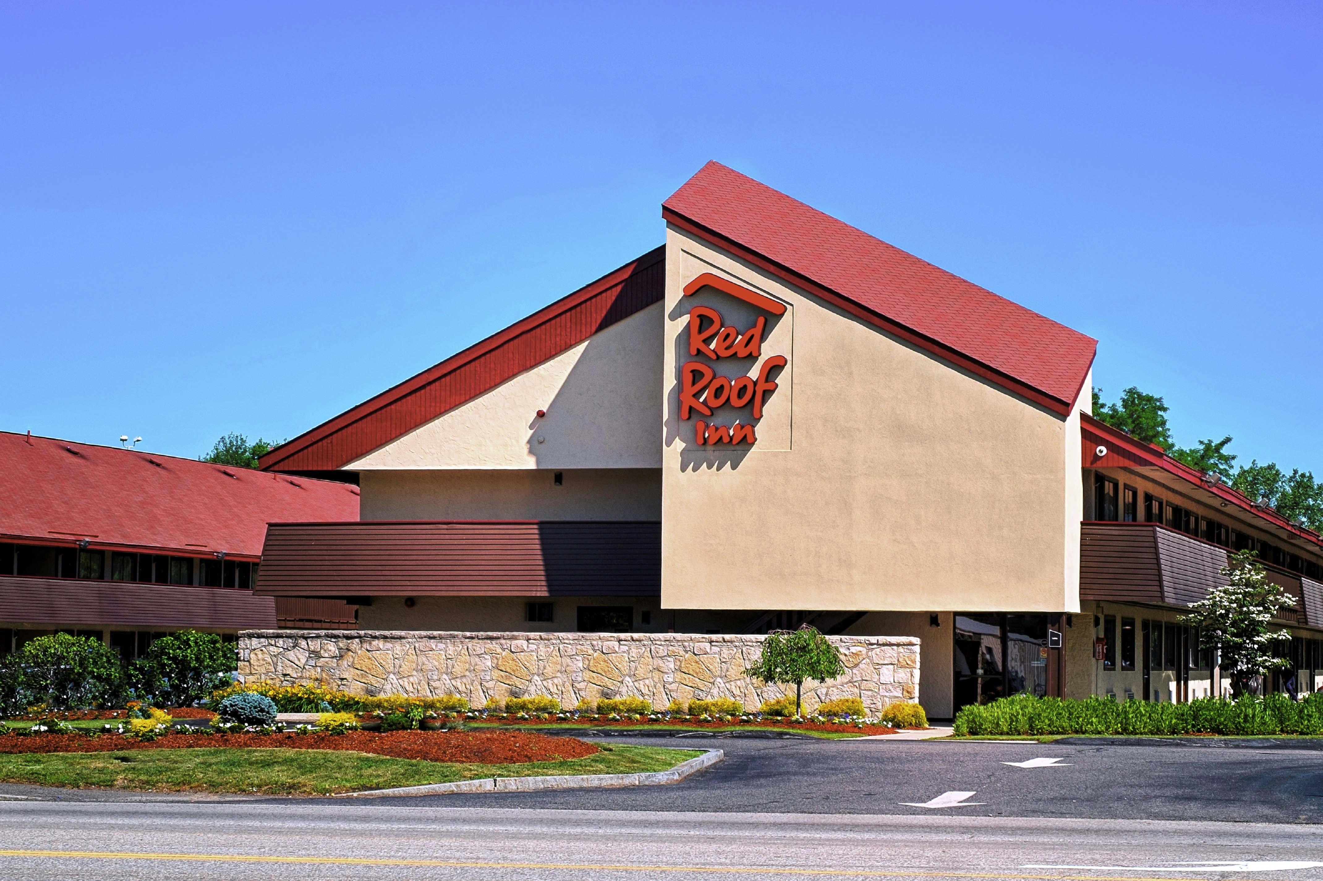 Red Roof Inn Edison 7/27