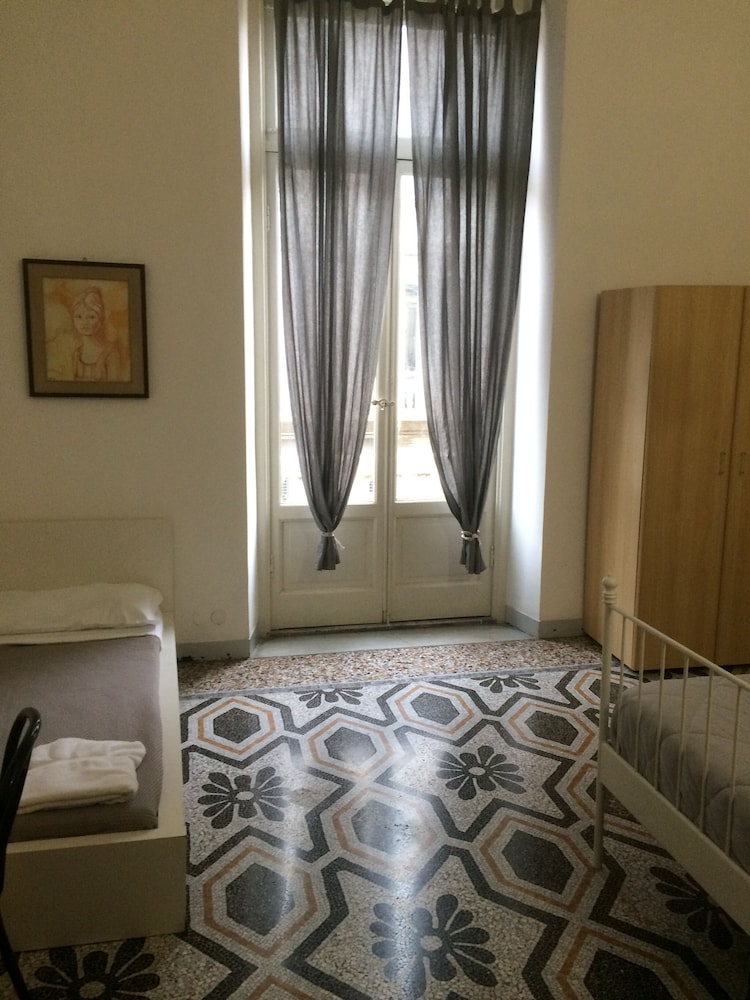 Guest House Roma 18/33