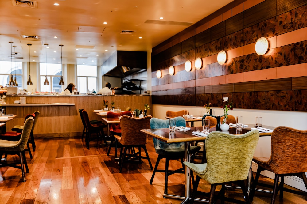 Hotel DeBrett 57/67