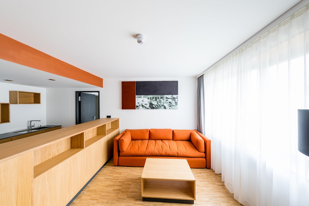 MK Hotel Russelsheim 25/50