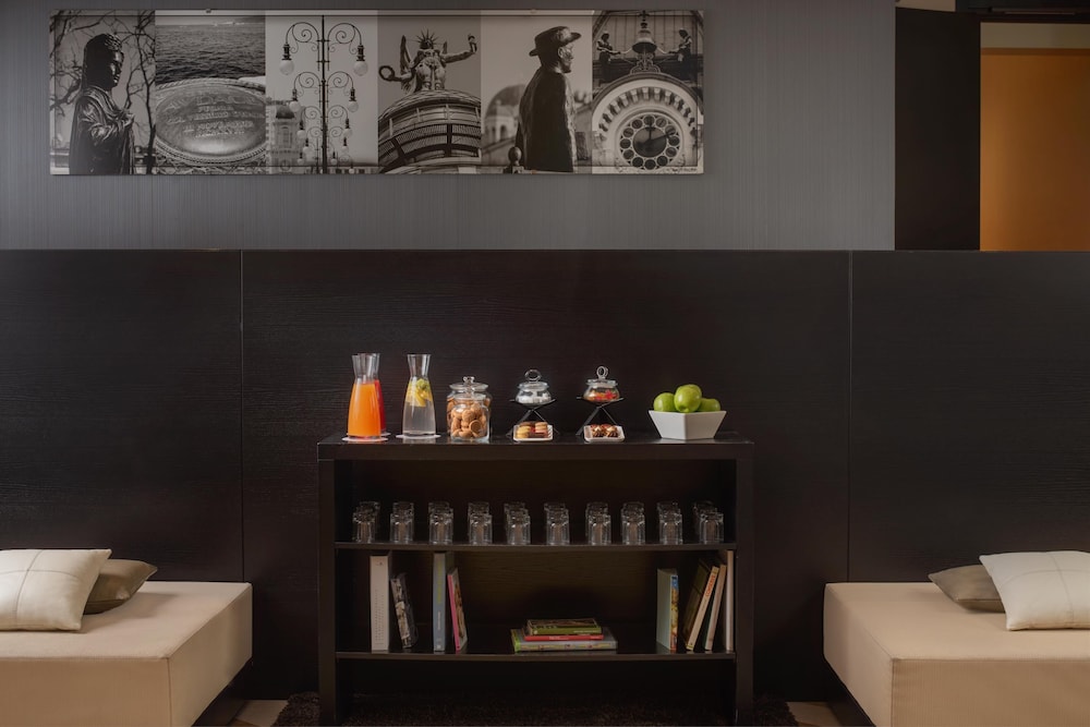 Nh Trieste Hotel 35/61