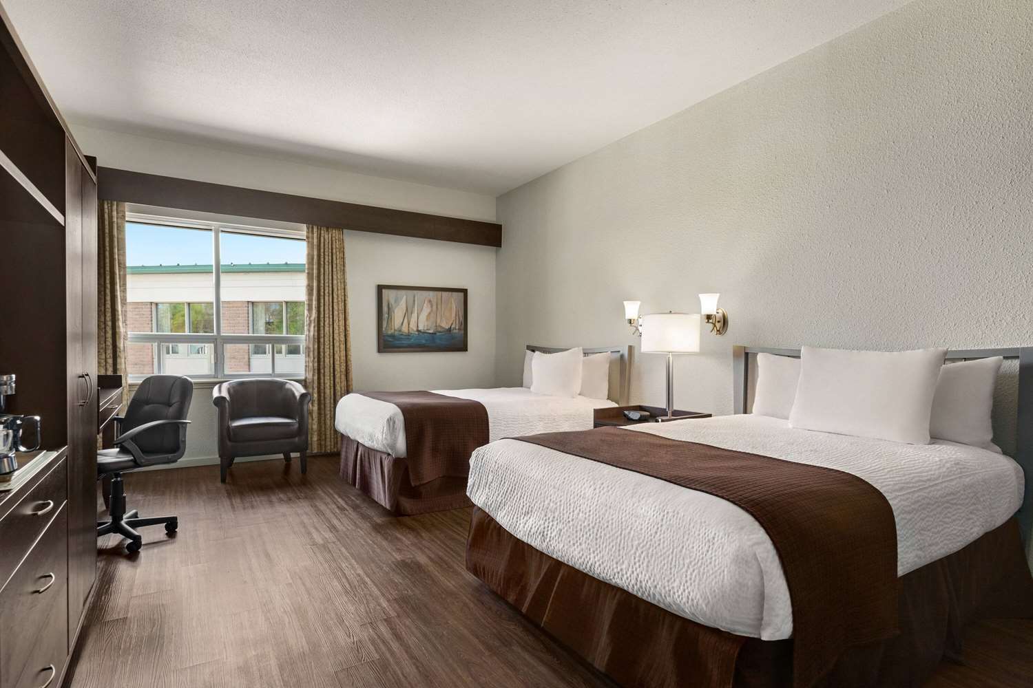 Days Inn By Wyndham Montmagny 9/34