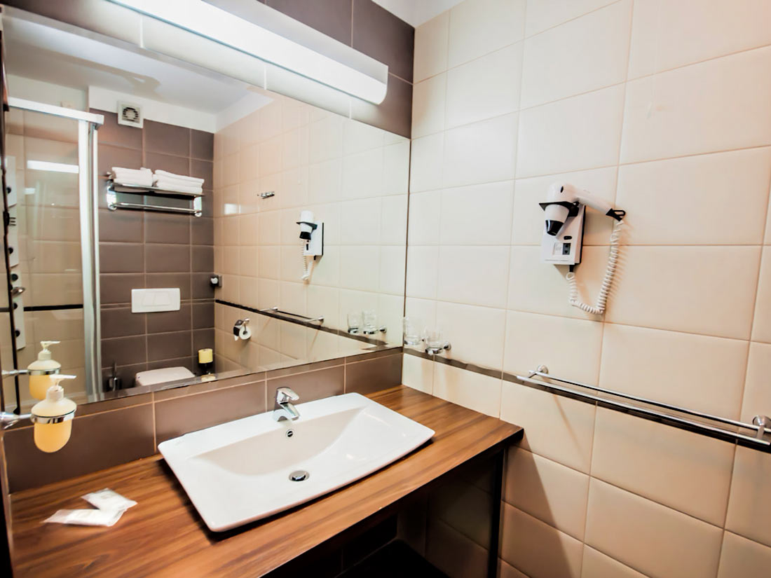 HOTEL MIRTA 27/29