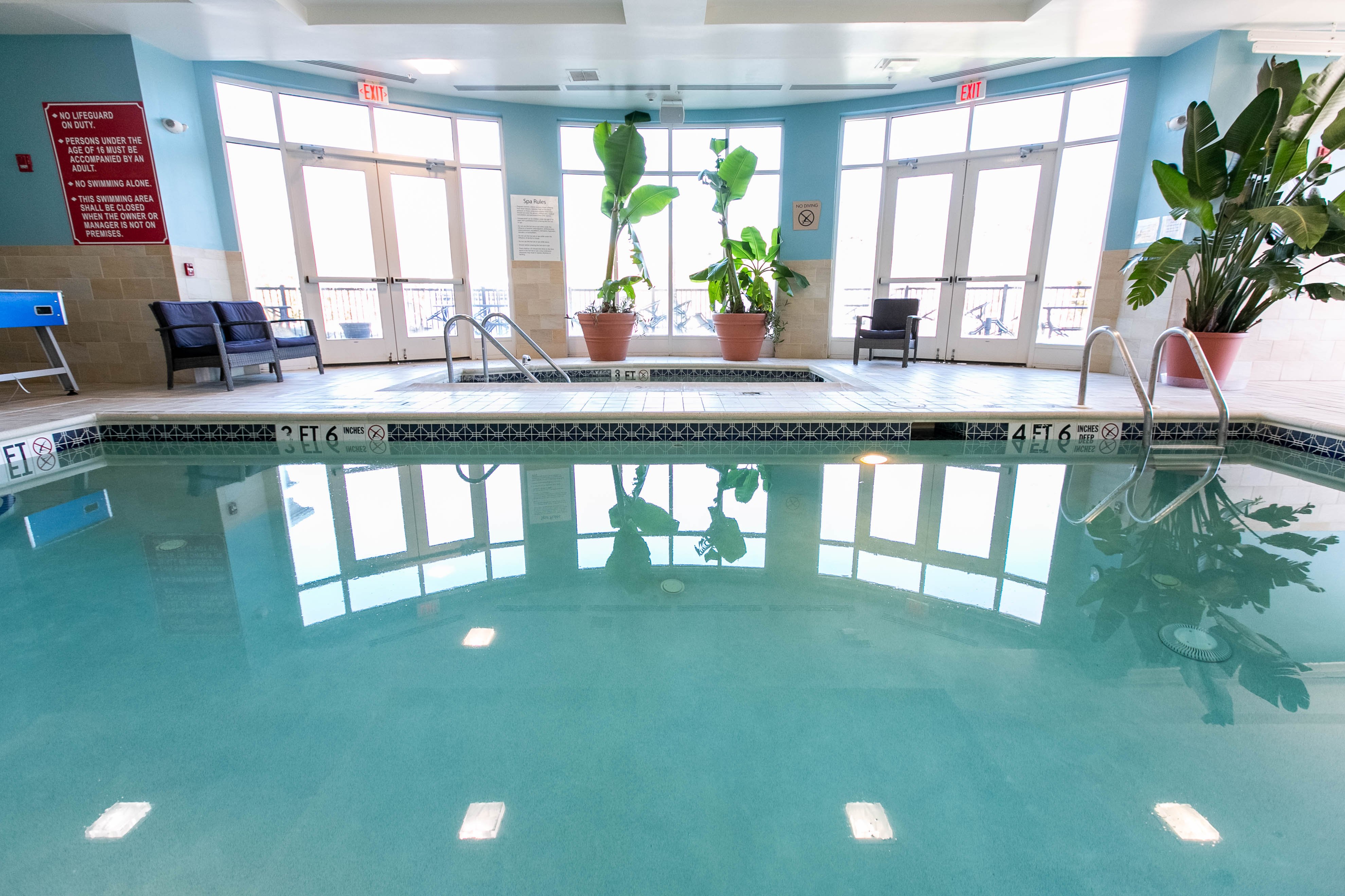 Holiday Inn Manahawkin/Long Beach Island 34/73