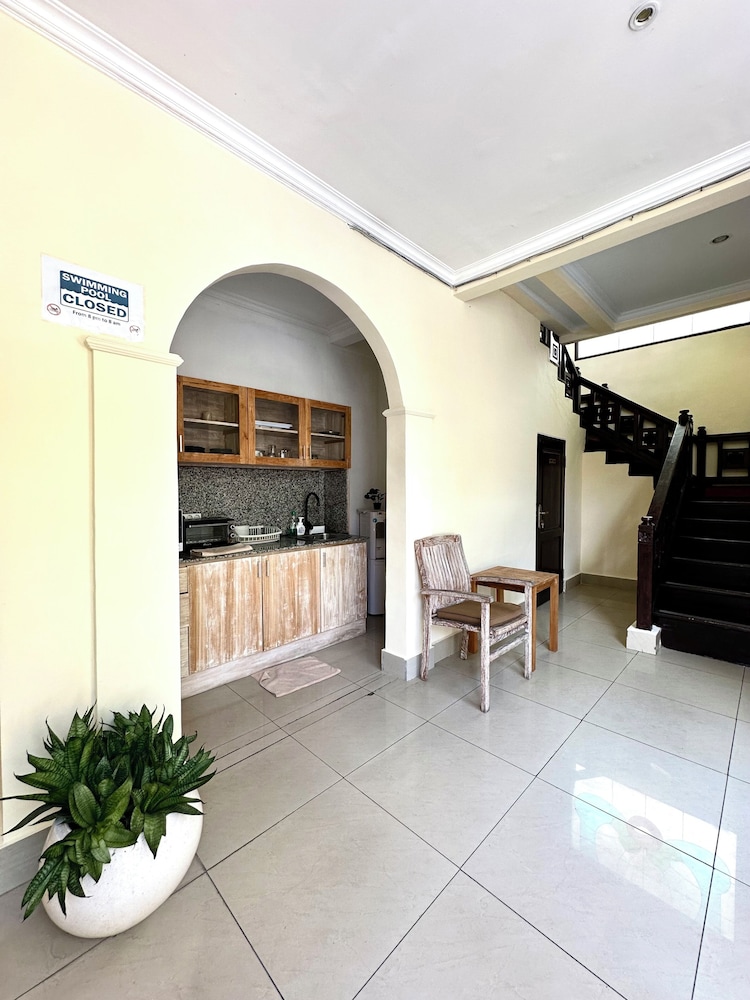 Radha Bali Hotel 15/70