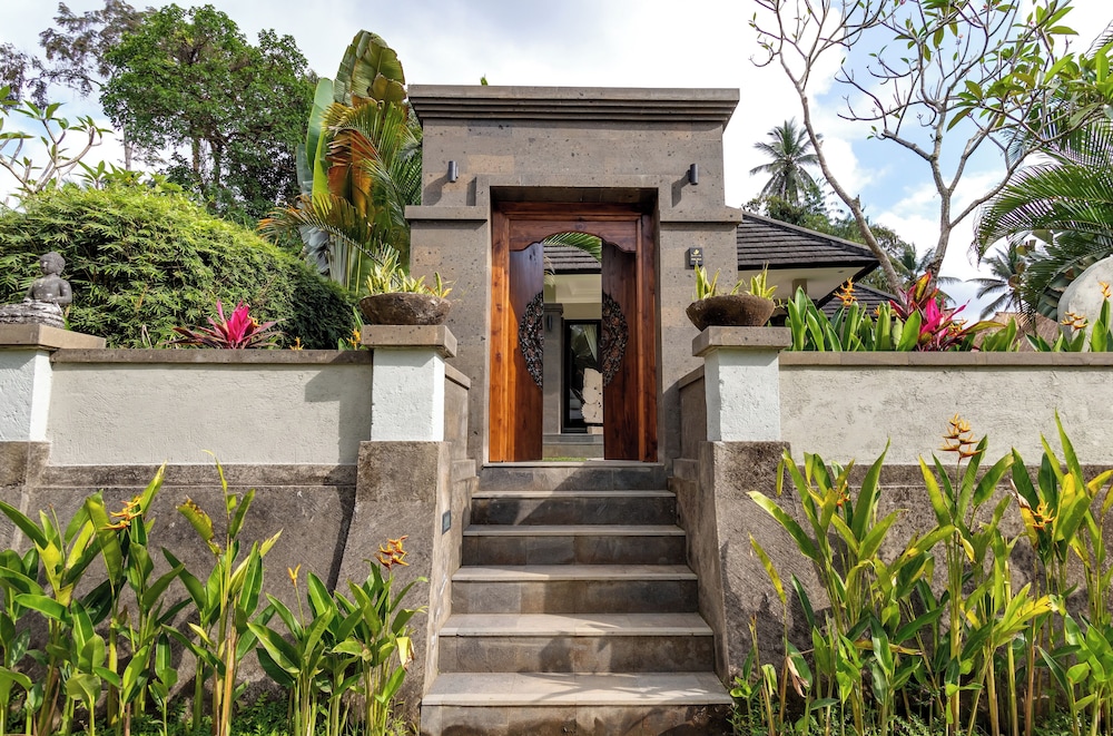 Suara Air Luxury Villa Ubud 3/50