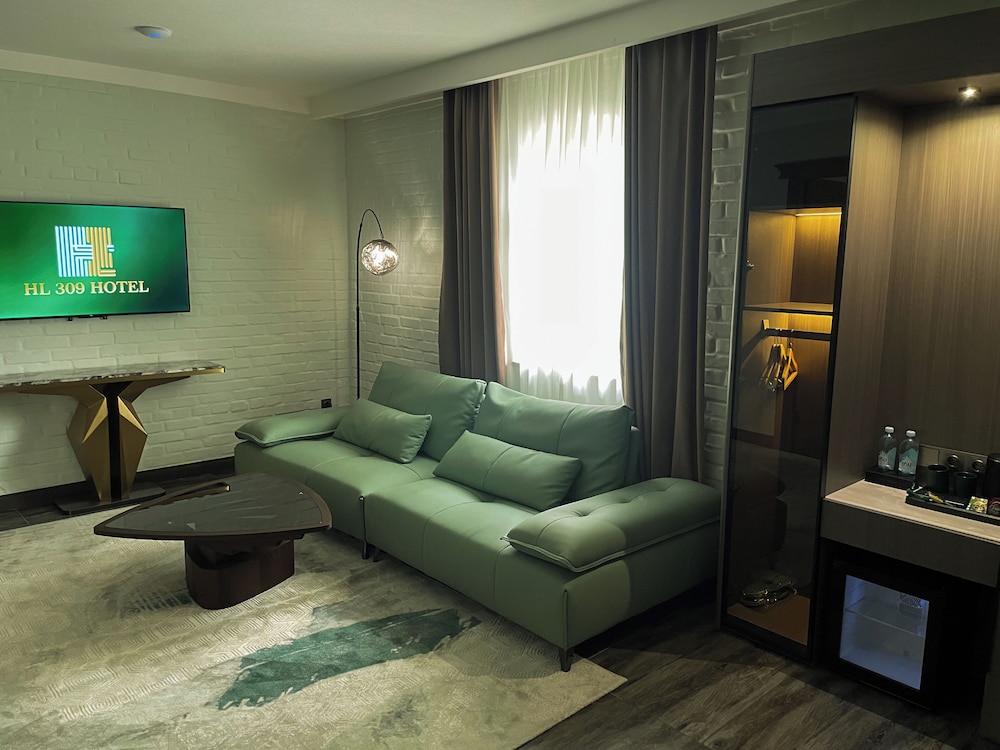 Hl 309 Hotel 37/55