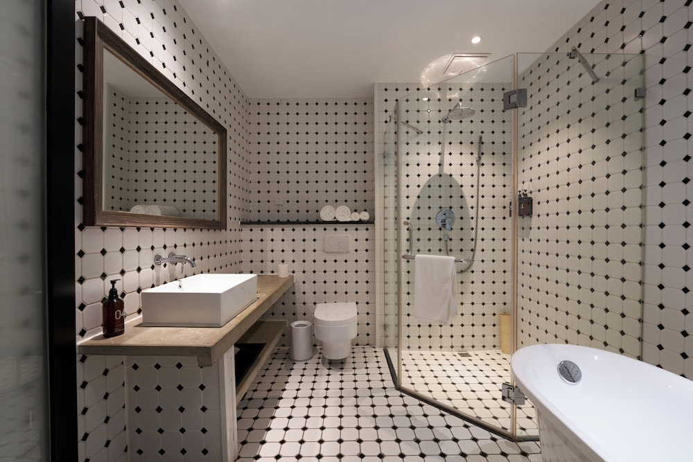 Cendre Hotel 48/51
