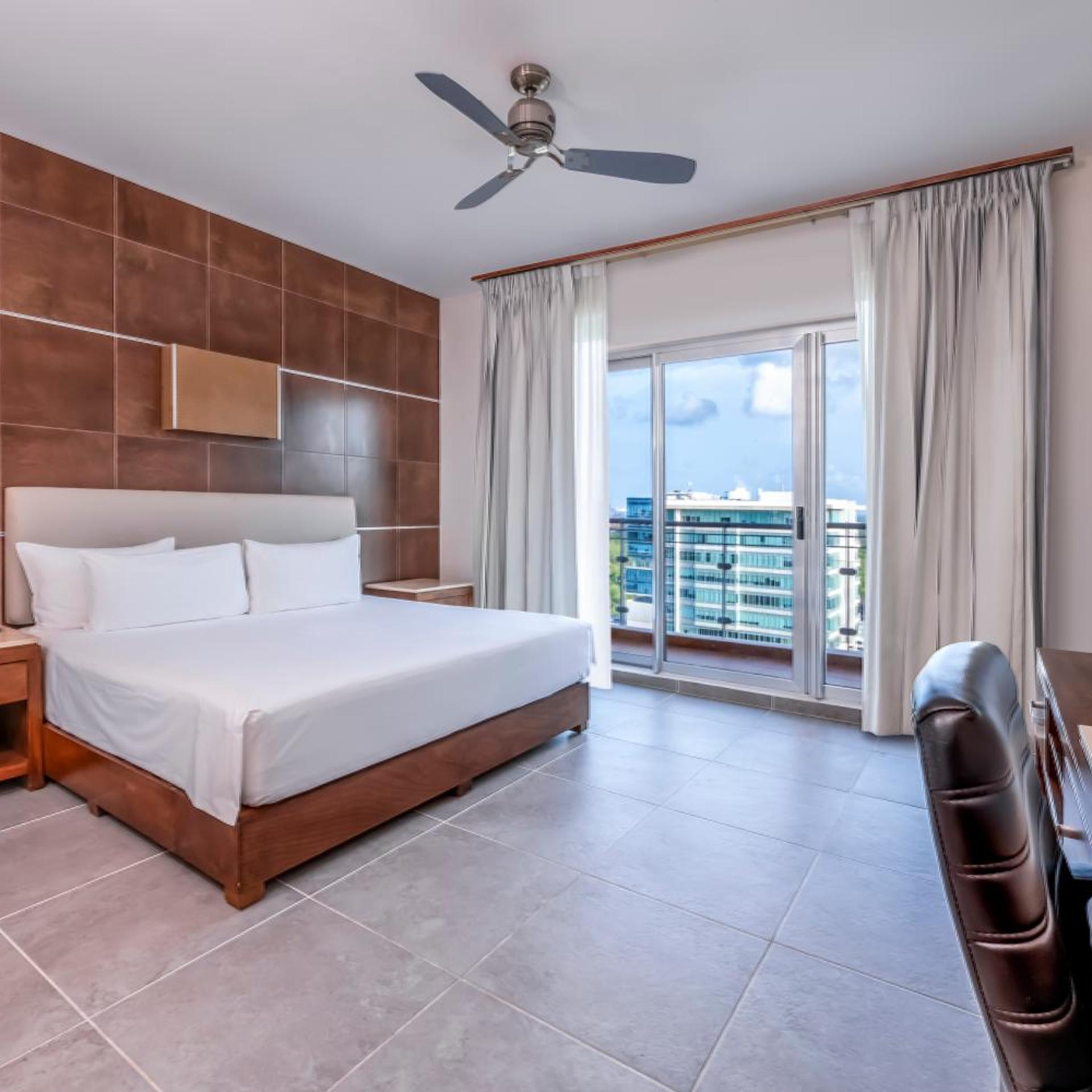 Beach, Standard, King Bed
