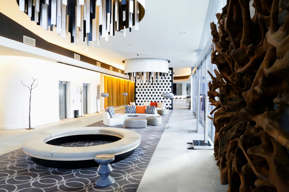 NOOM HOTEL CONAKRY 40/50