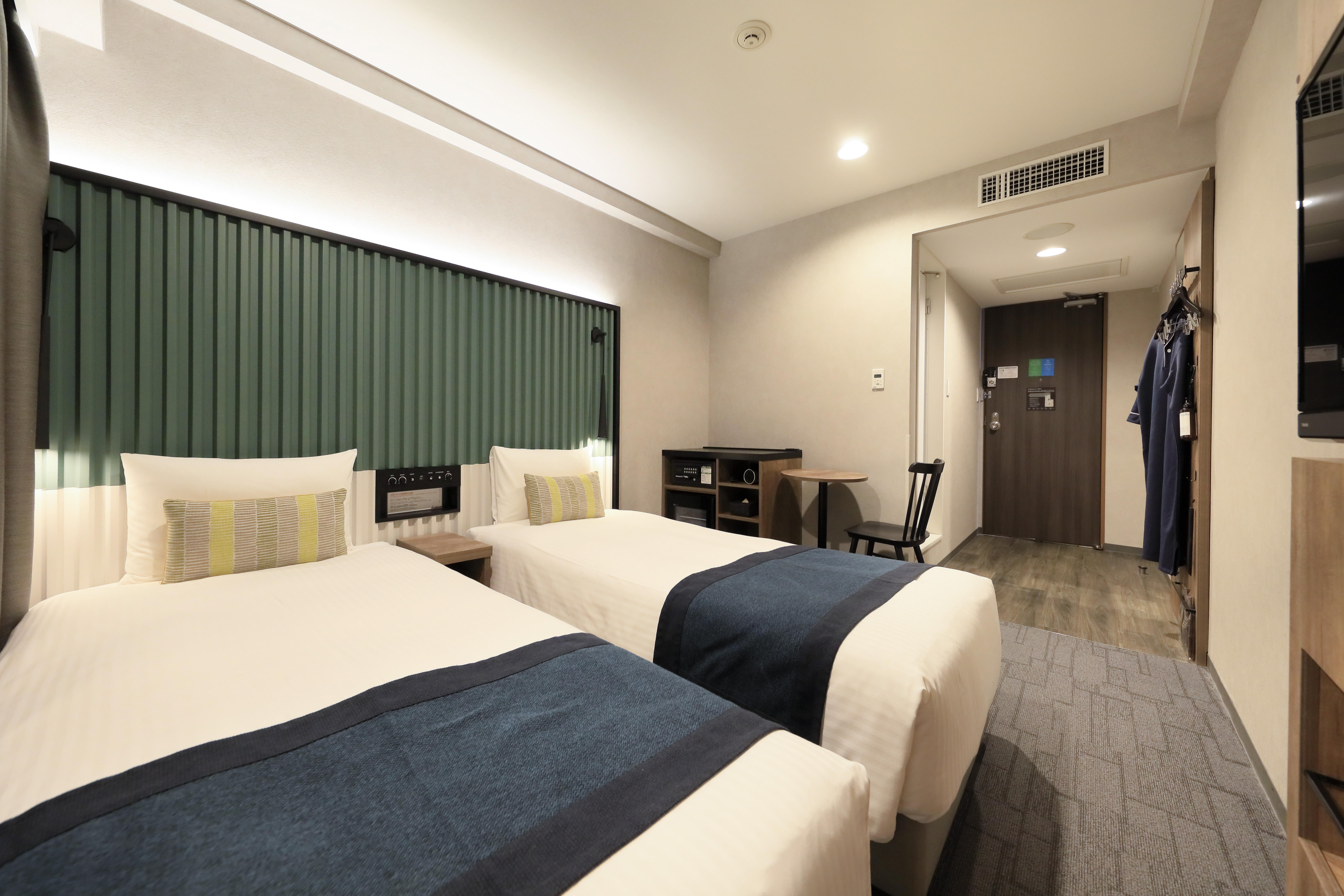 Superior Twin with Park View Non Smoking 17sqm