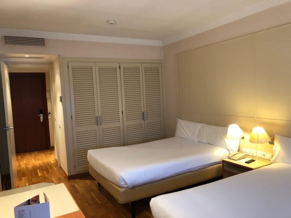 Hotel Urpi 15/64