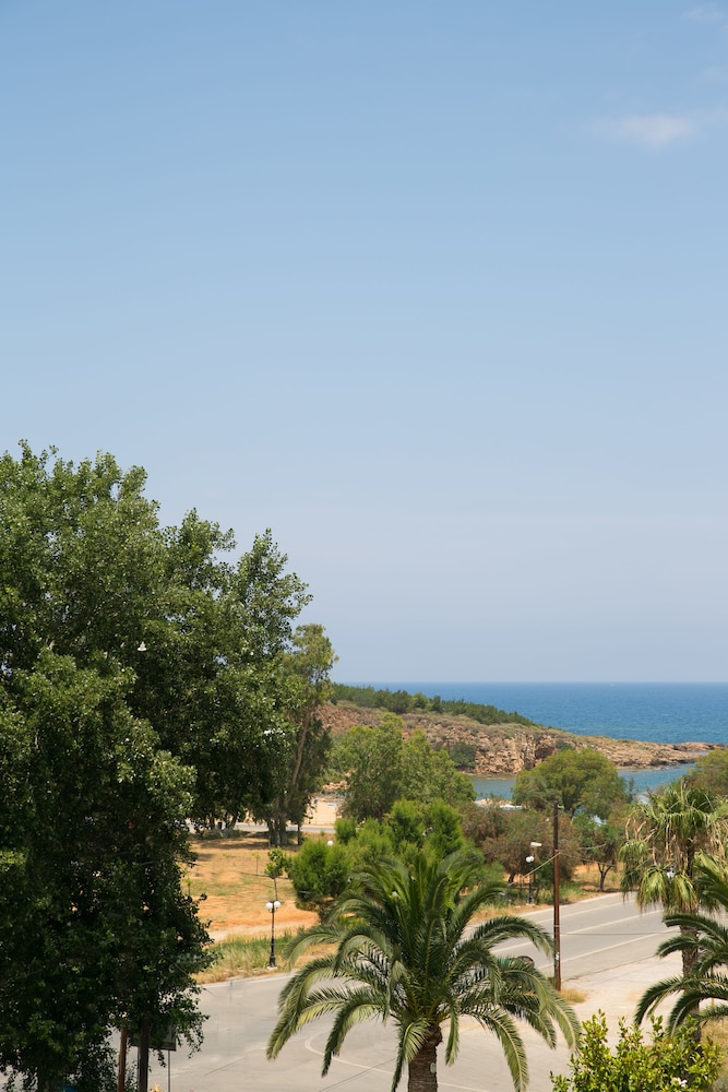Hotel Elotia 23/30