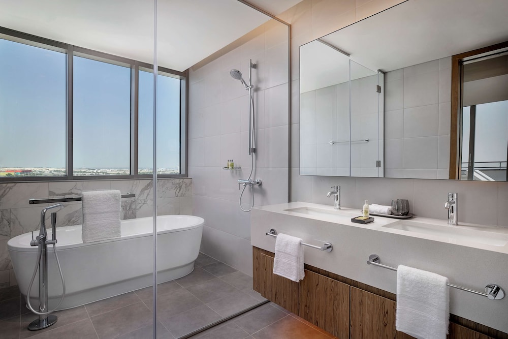 DoubleTree by Hilton Abu Dhabi Yas Island Residences 5/45