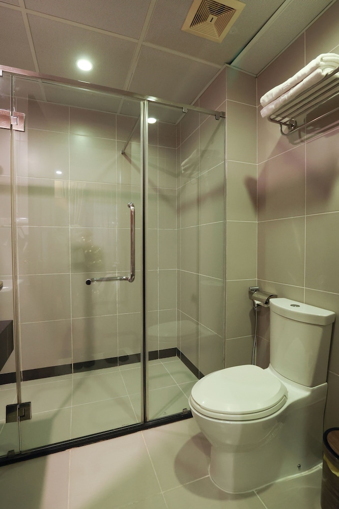 Hanoi Gallant Hotel 64/66