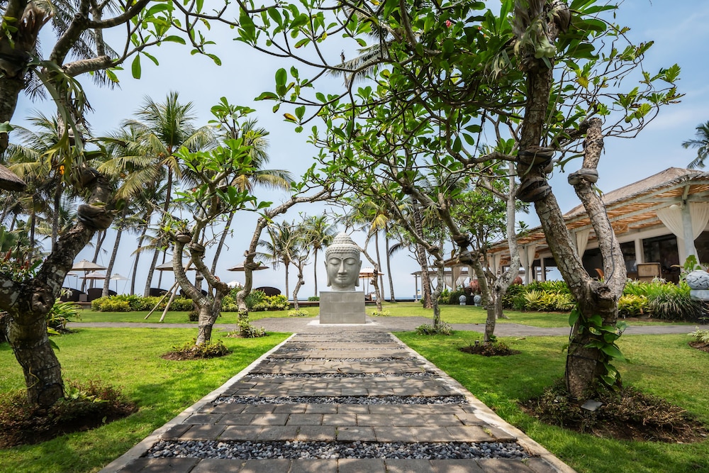 Nirwana Beach And Resort 37/46